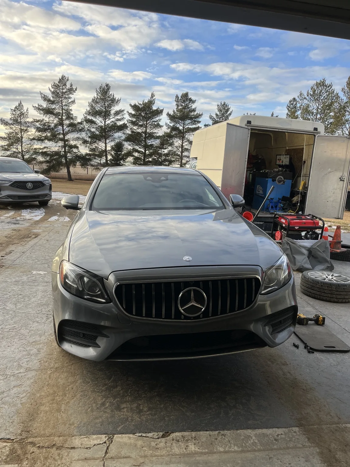 Two tire replacement to match existing tire tread for Mercedes-Benz E-Class in Edmonton by Dama Mobile Tire Shop